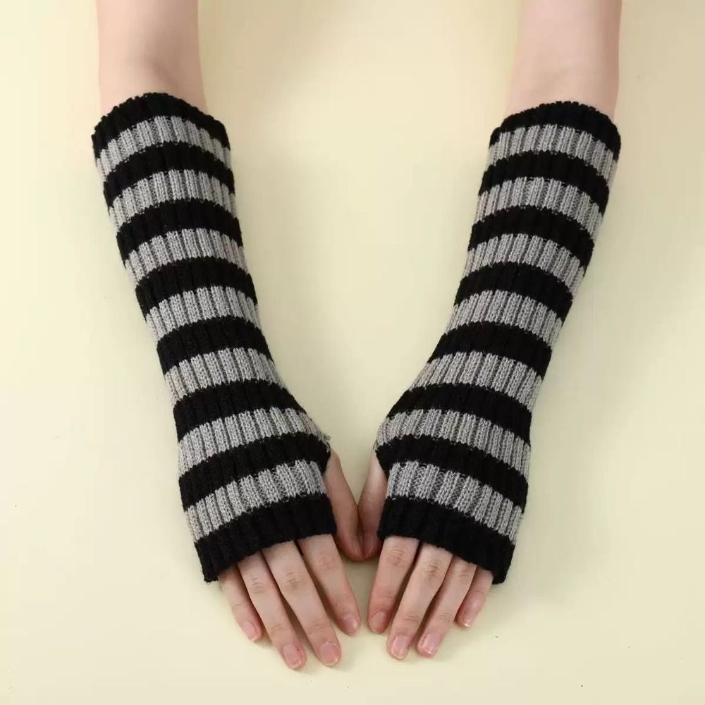 ストリートウェア Y2K ストライプ ニット アームスリーブ - Fingerless Glove Knit のレビューと価格
